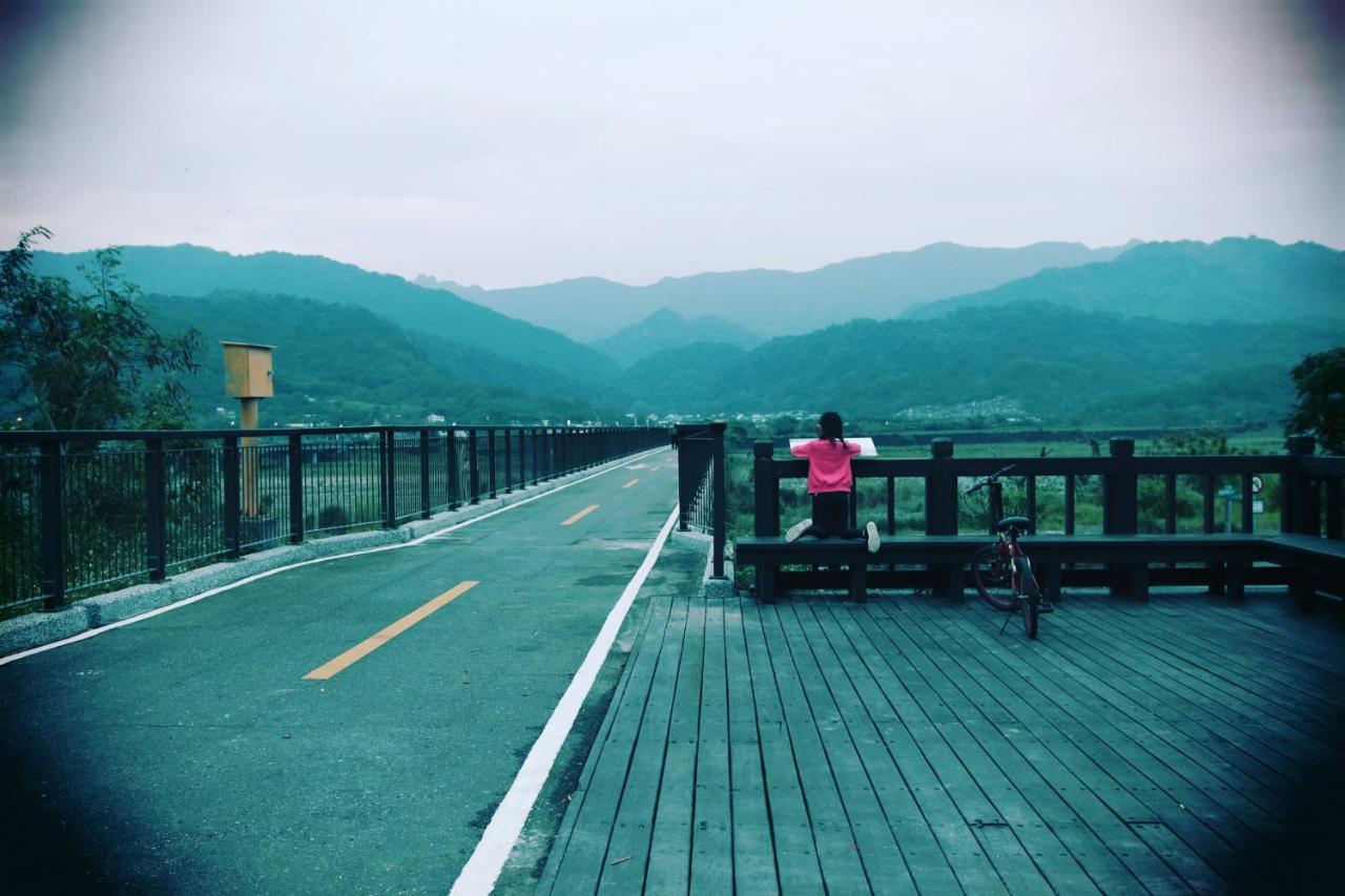 Pu Shi Homestay Yuli Exterior foto